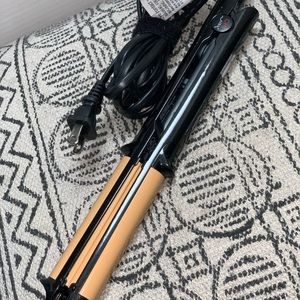CHI Flat Iron and Curling Iron